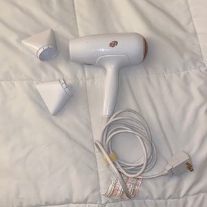 T3 Featherweight Blowdryer